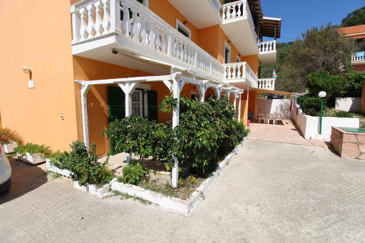 House Dimitri Agios Georgios Pagoi Corfu Apartment Агиос Георгиос Пагон Екстериор снимка