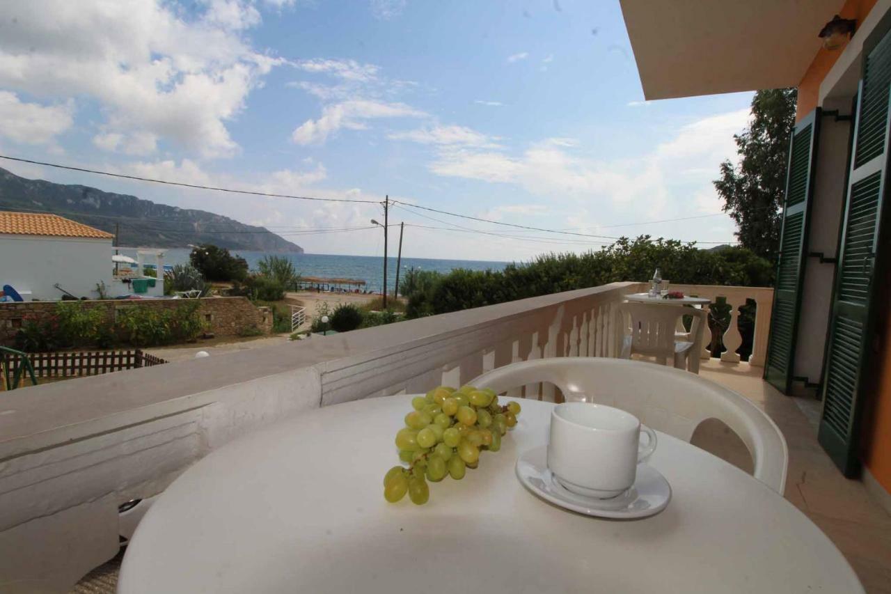 House Dimitri Agios Georgios Pagoi Corfu Apartment Агиос Георгиос Пагон Екстериор снимка